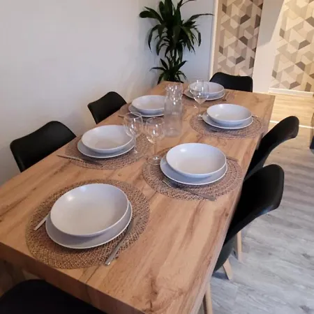 2-4 Ou 6 Personnes Apartment *